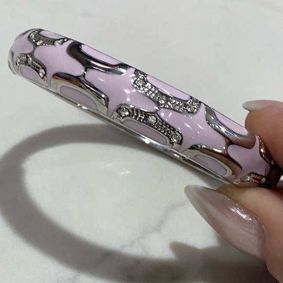 Jewelry - Cuff bracelet light pink & silver New Never worn 🔴10
